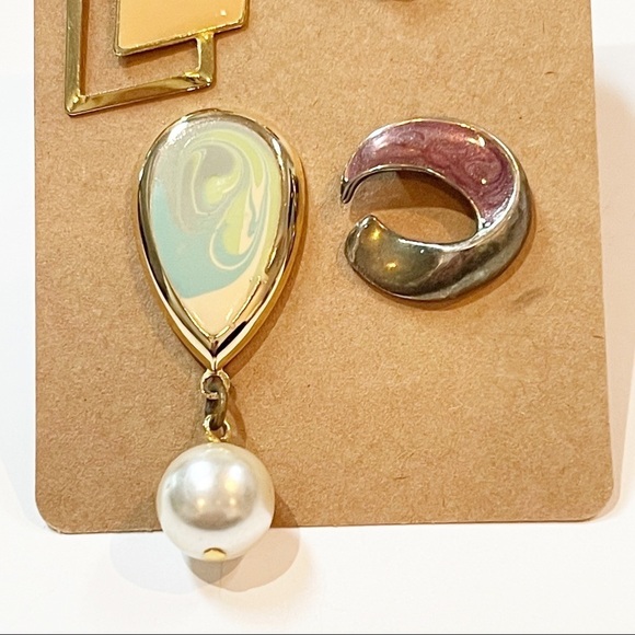 Vintage Mismatched  Enamel Beaded Earrings - Picture 2 of 7